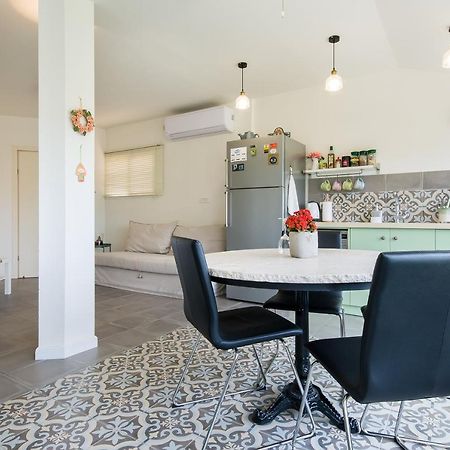 Homey Suite In Zichron Yaakov Zikhron Yaakov Bagian luar foto